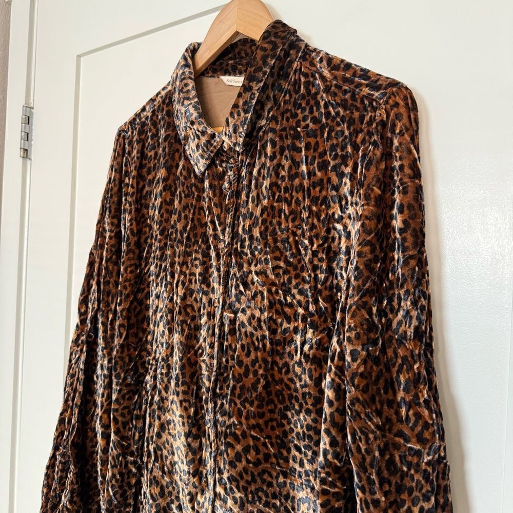 NWT Soft Surroundings Icon Silk Velvet Poets Tunic Shirt Animal Print Sz Large - Picture 2 of 12